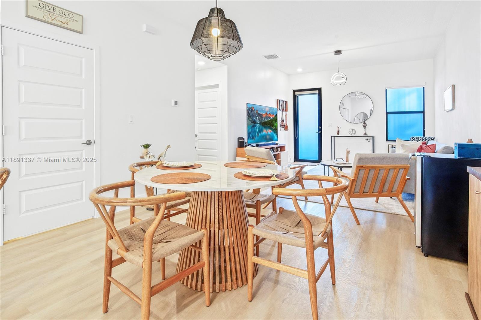 APEX AT PARK CENTRAL COND - Residential