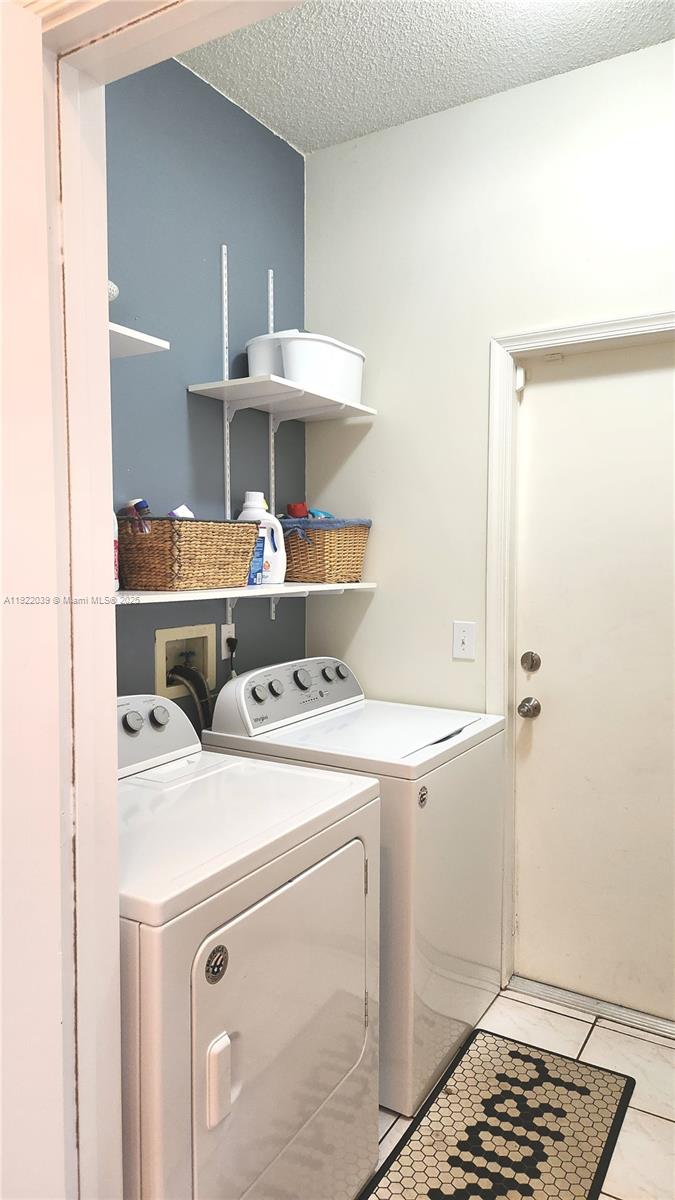 HOLIDAY SPRINGS VILLAGE S - Residential