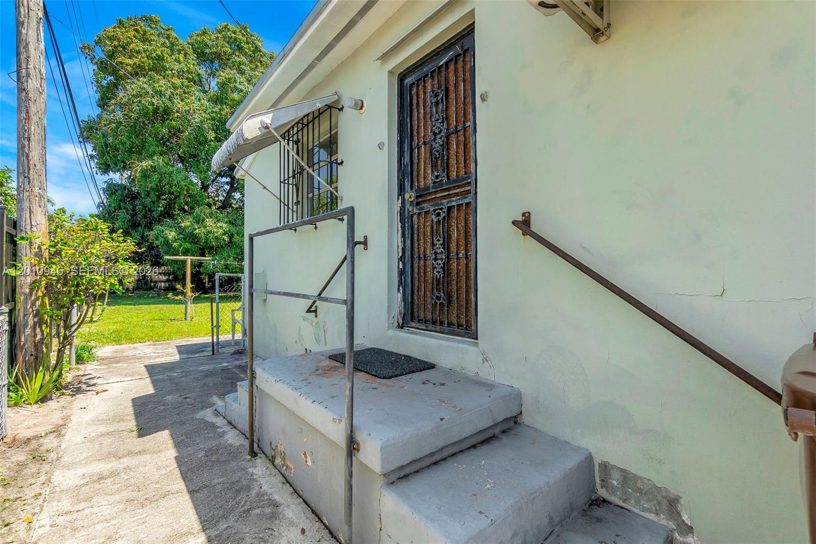 BRADLEY HEIGHTS - Residential