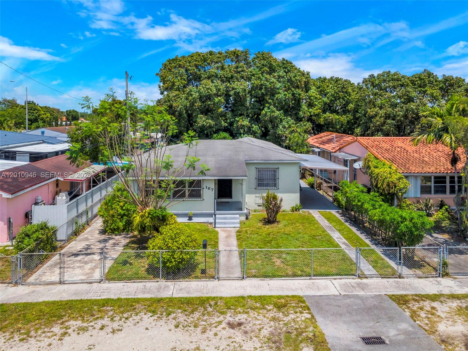 BRADLEY HEIGHTS - Residential