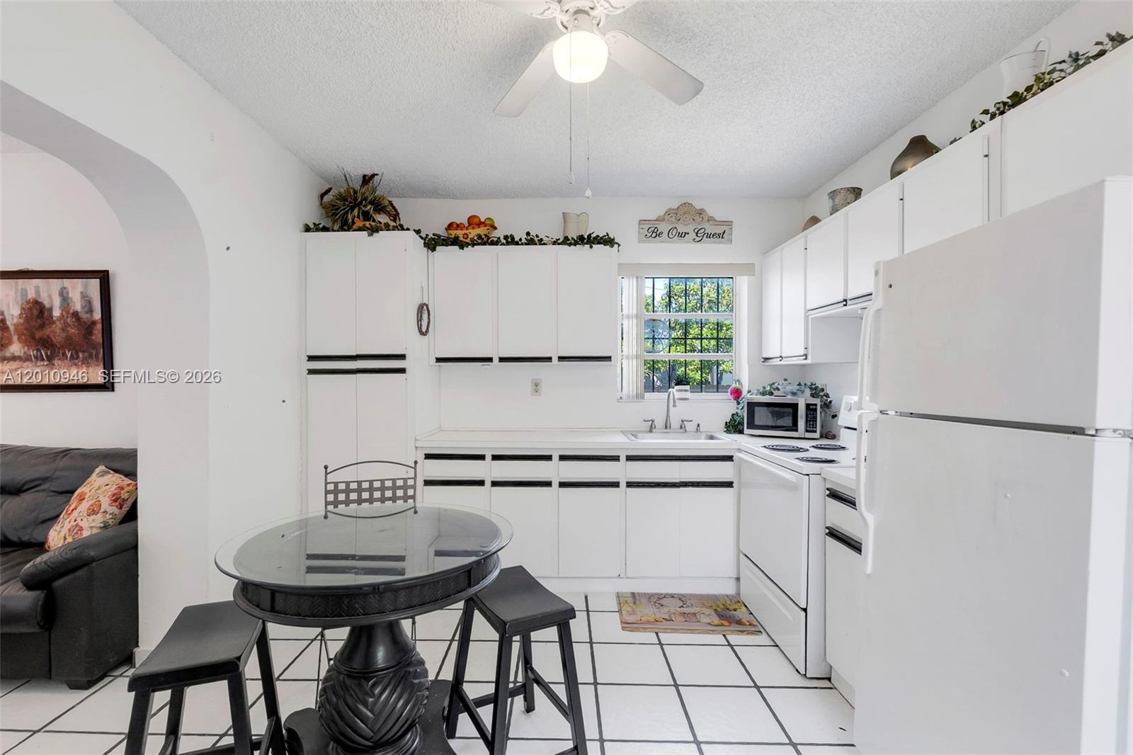 BRADLEY HEIGHTS - Residential