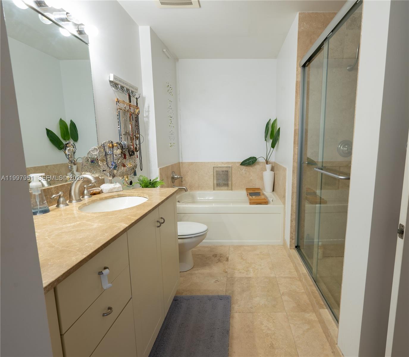 GABLES MARQUIS CONDO - Residential