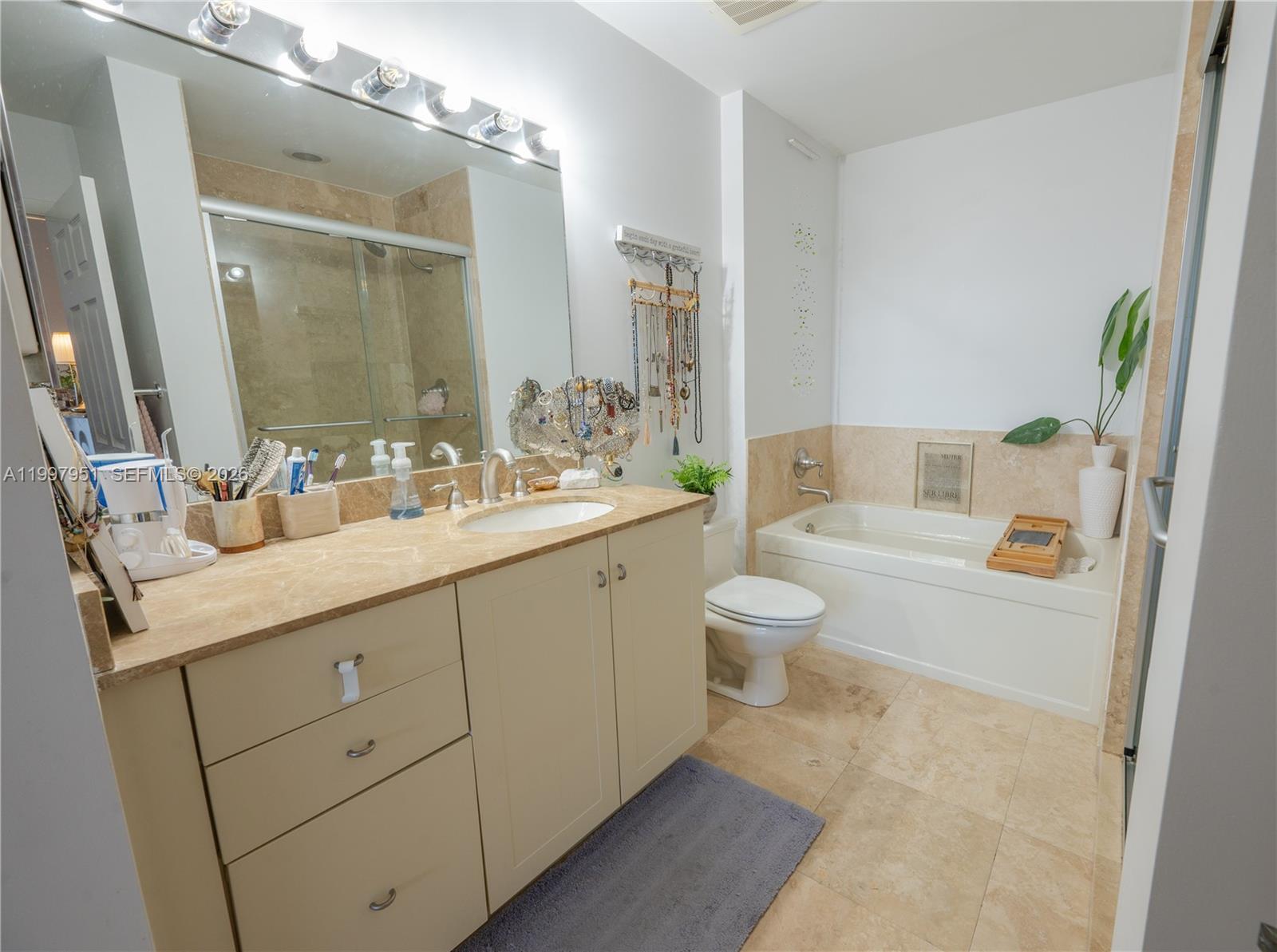 GABLES MARQUIS CONDO - Residential