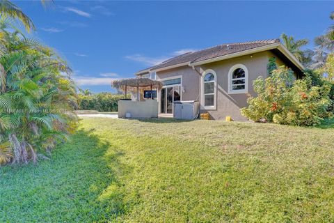 A home in Plantation