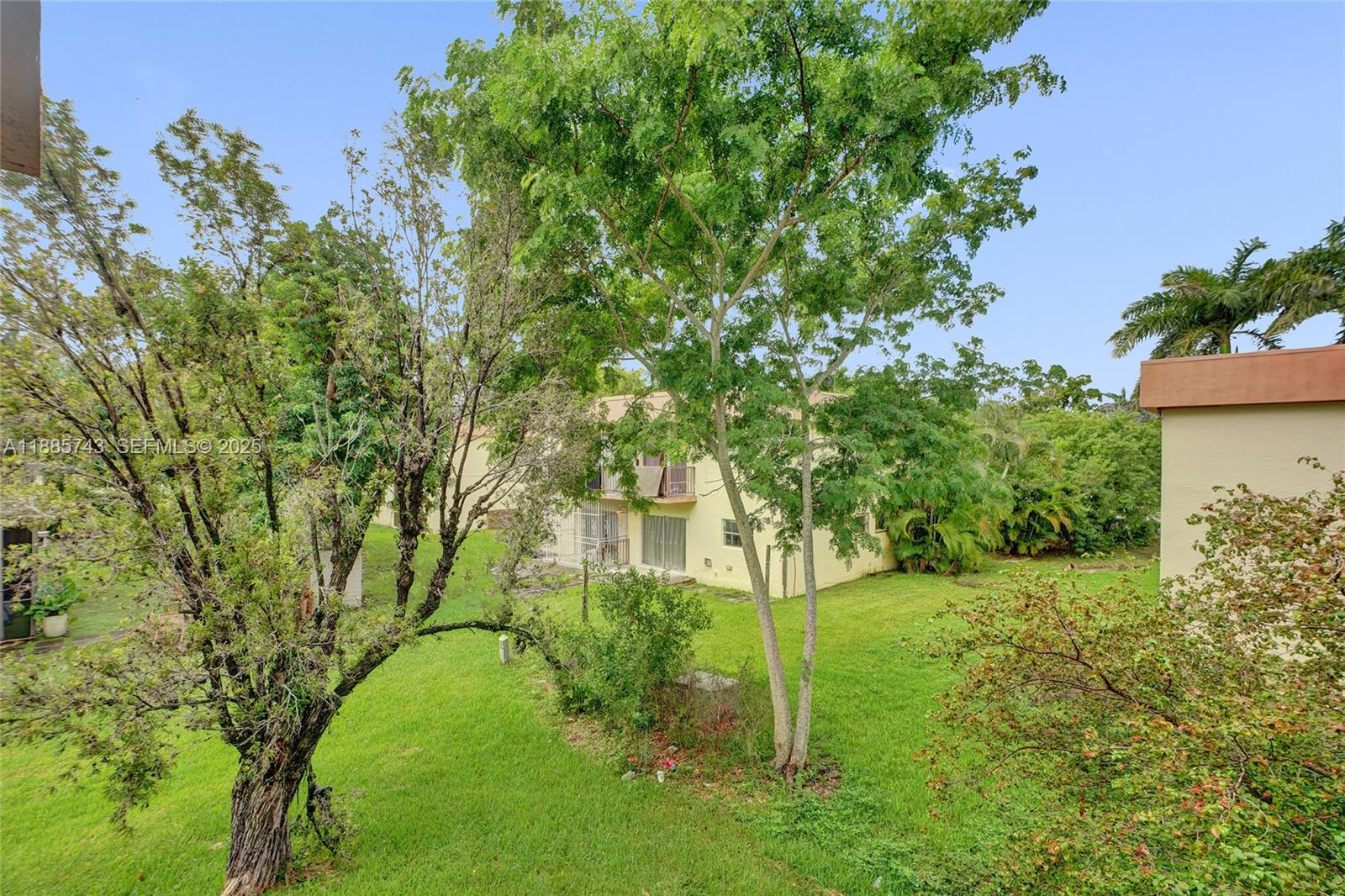 FUTURA VILLAS NO 3 CONDO - Residential Income