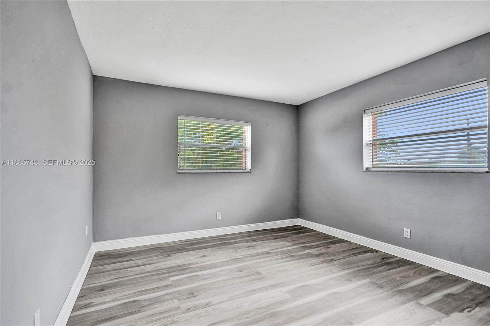 FUTURA VILLAS NO 3 CONDO - Residential Income