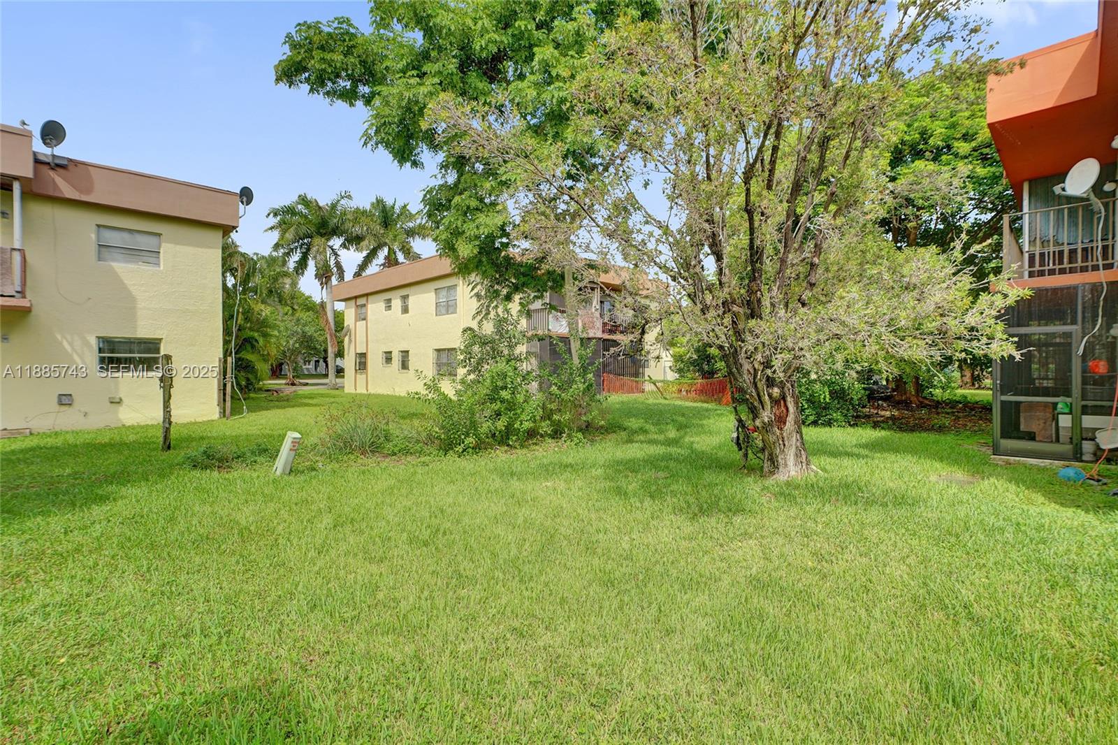 FUTURA VILLAS NO 3 CONDO - Residential Income