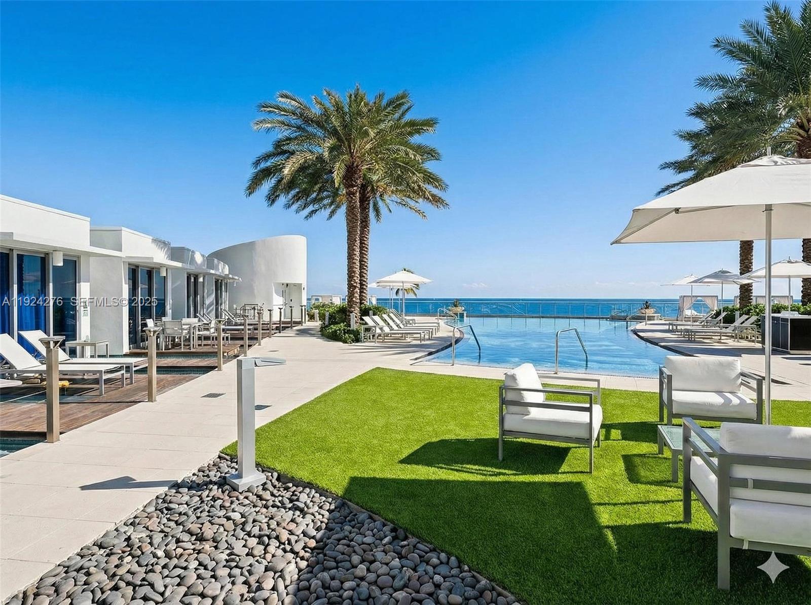 PARAMOUNT FT LAUDERDALE C - Residential Lease