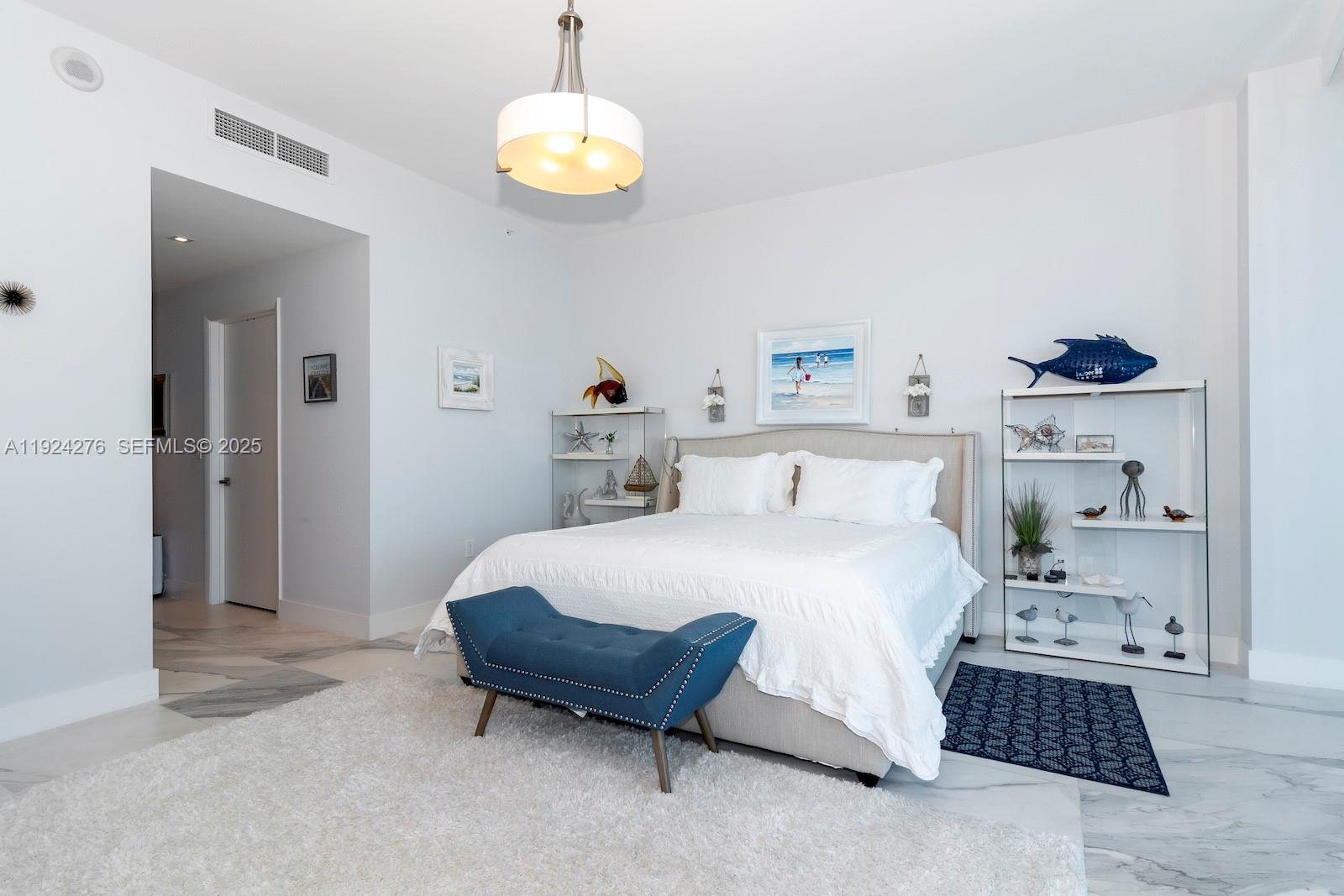 PARAMOUNT FT LAUDERDALE C - Residential Lease