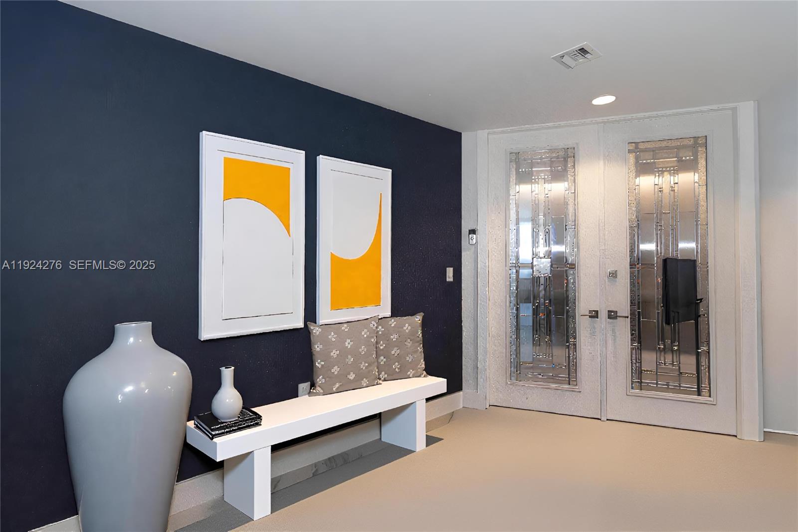 PARAMOUNT FT LAUDERDALE C - Residential Lease