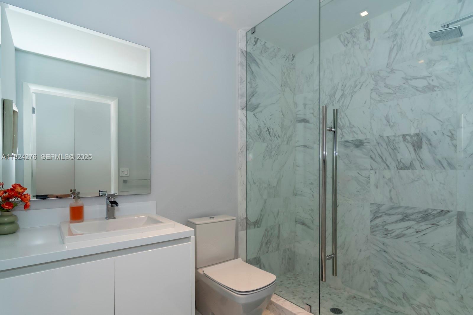 PARAMOUNT FT LAUDERDALE C - Residential Lease