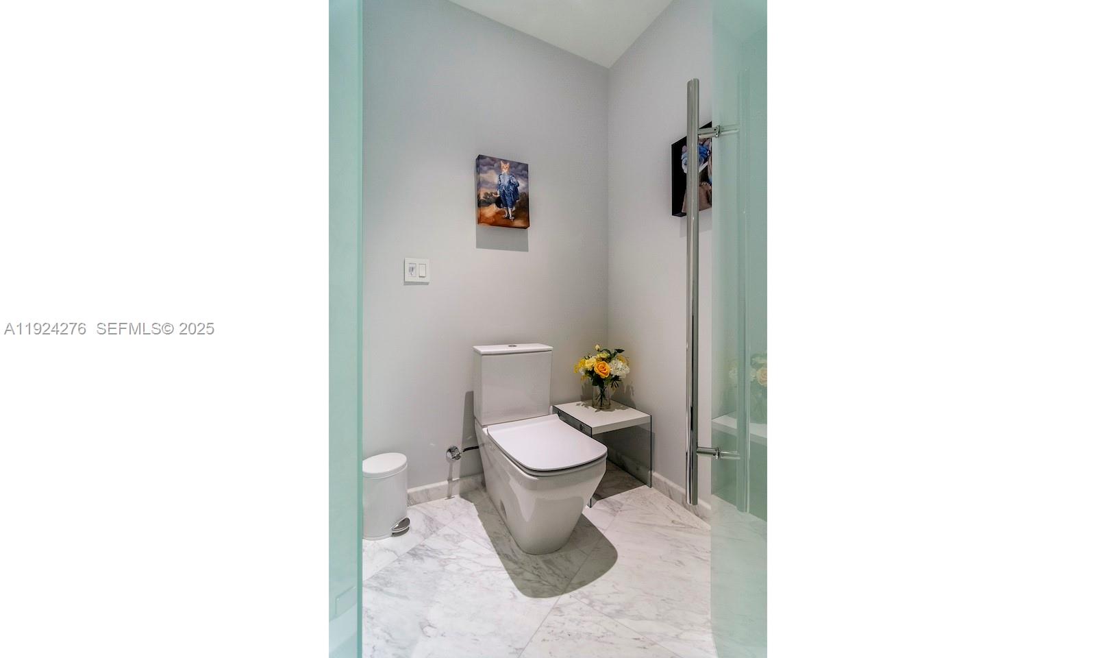 PARAMOUNT FT LAUDERDALE C - Residential Lease