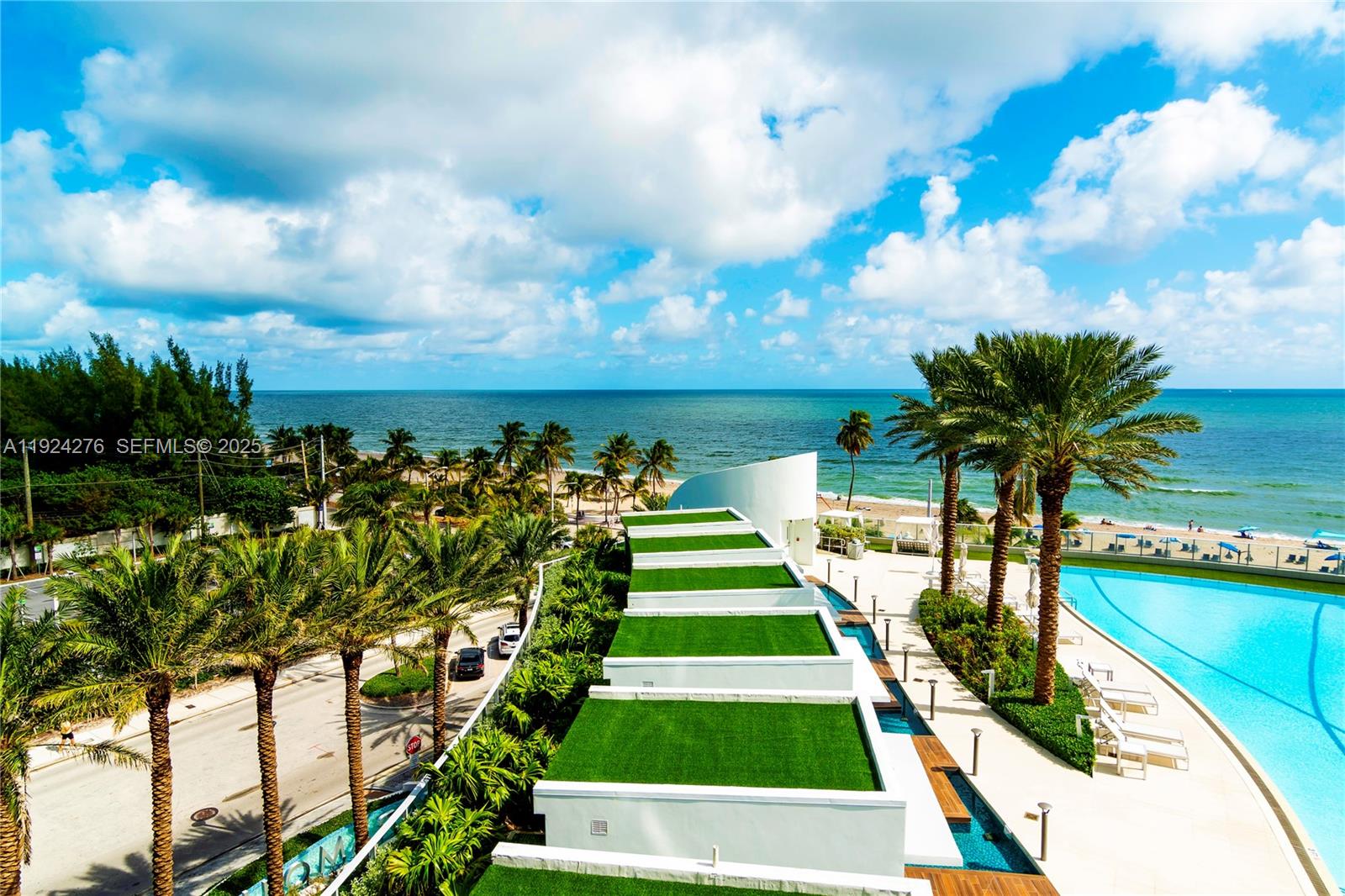 PARAMOUNT FT LAUDERDALE C - Residential Lease