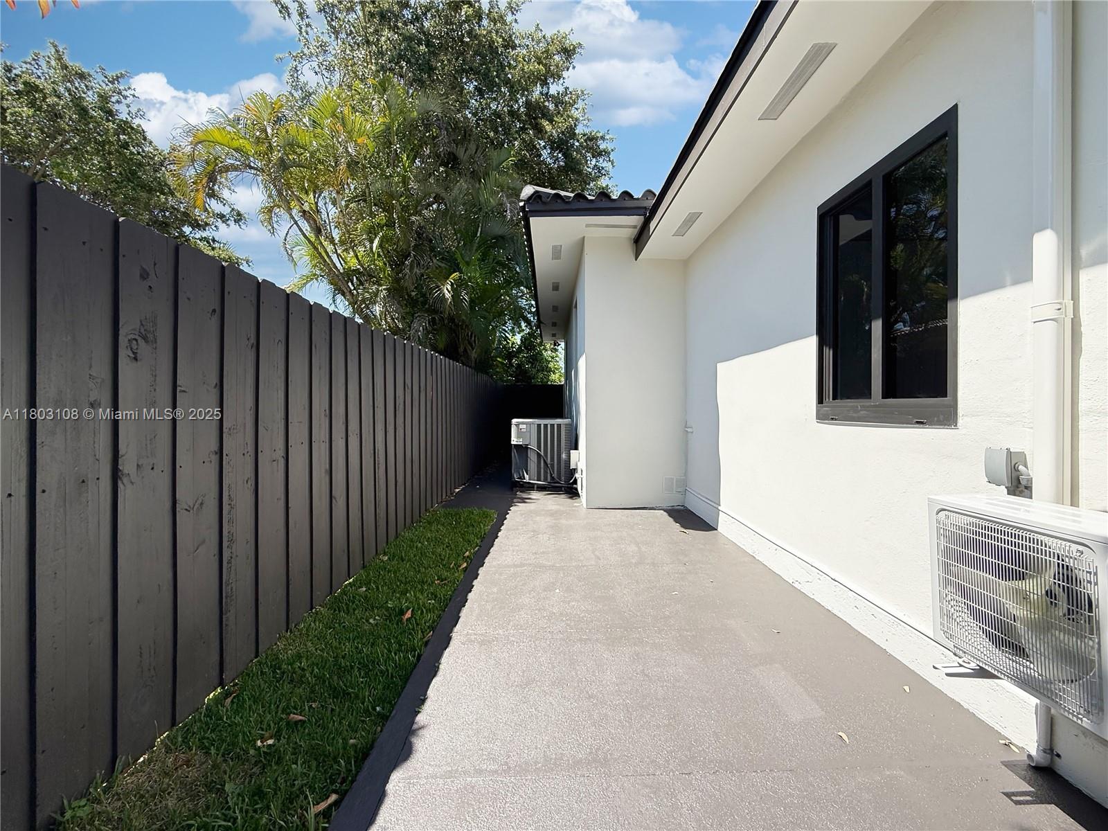 SYLVANIA HEIGHTS RESUB - Residential