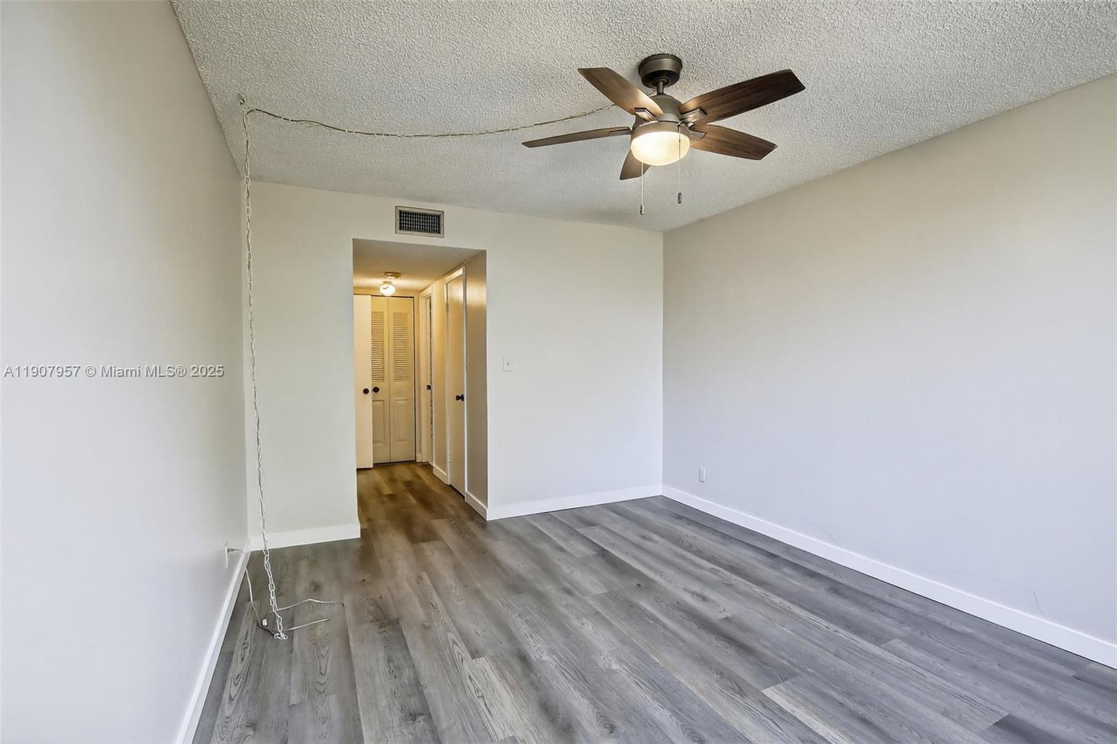 PLANTATION PLACE CONDO - Residential Lease
