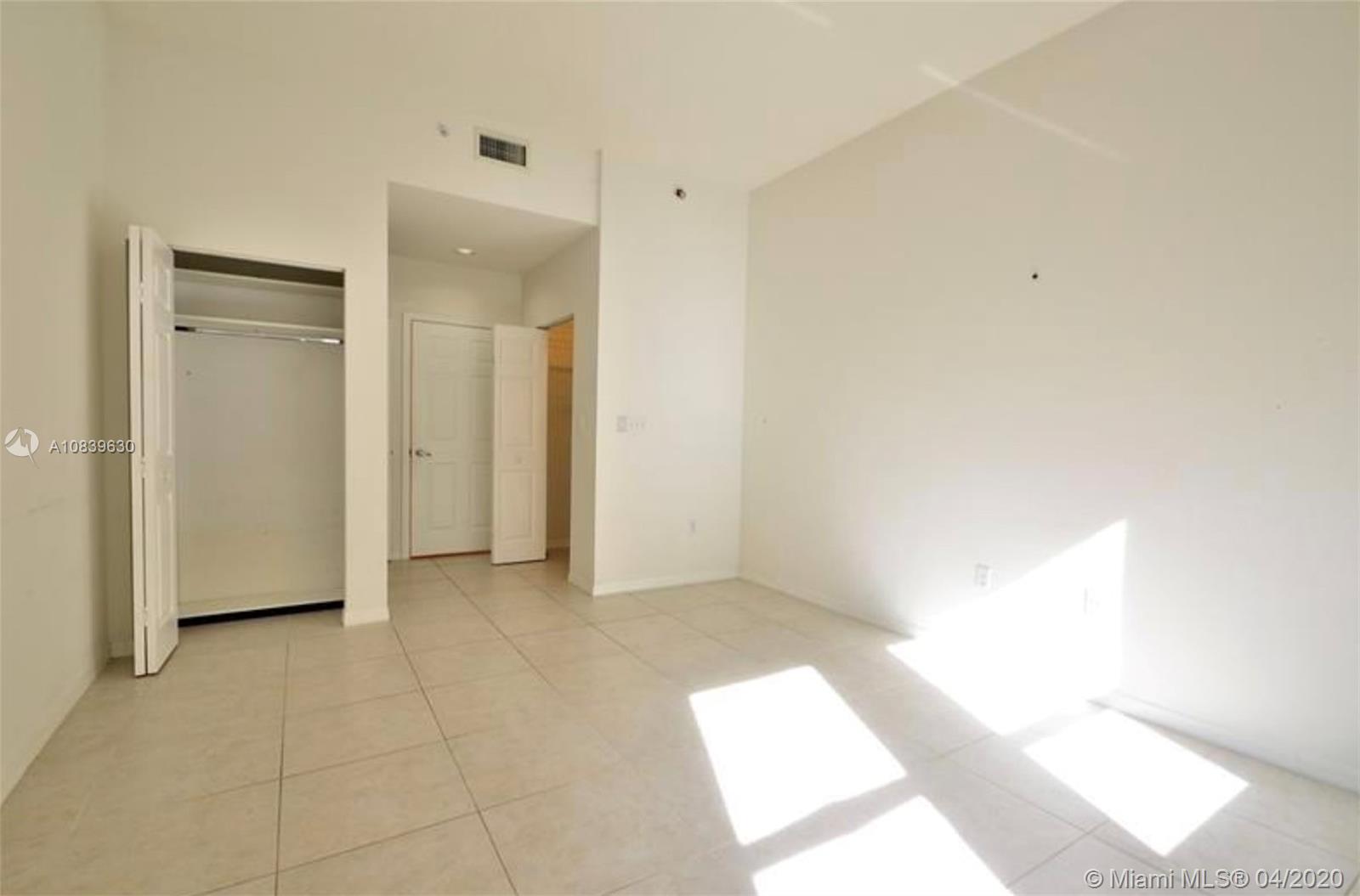 2080 OCEAN DRIVE CONDO - Residential