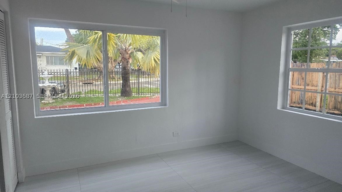 View photos, virtual tours, details... 2395 NW 30th St 1