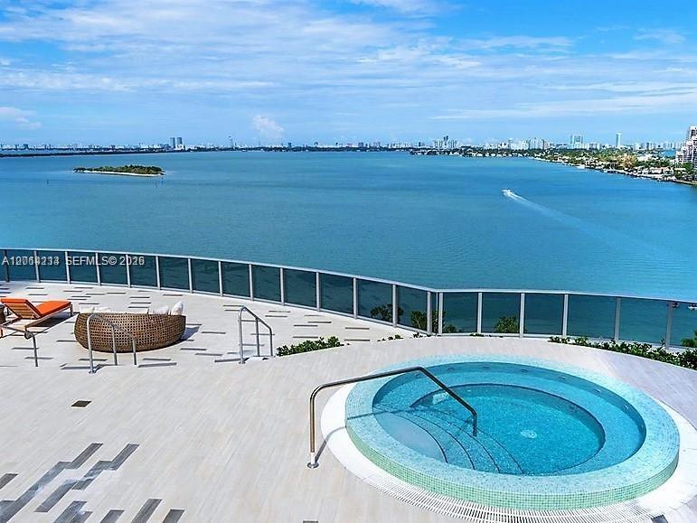 ARIA ON THE BAY CONDO - Residential Lease