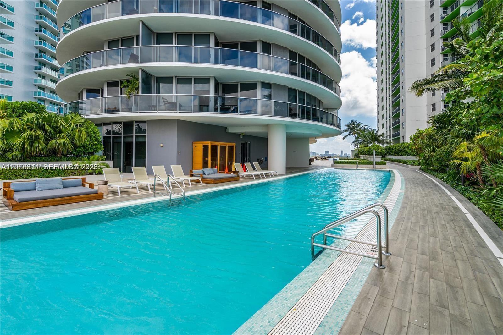 ARIA ON THE BAY CONDO - Residential Lease