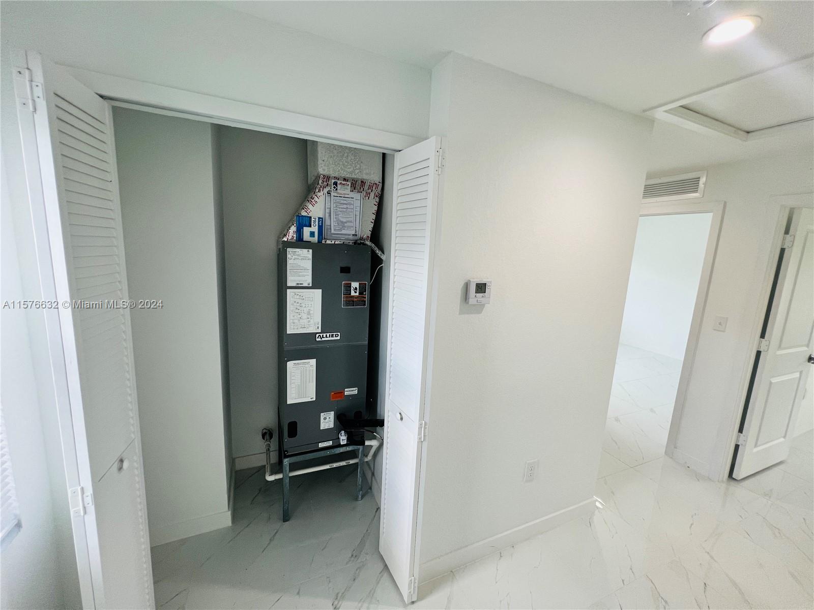 SYMMES-SHARMAN TRACT - Residential Lease