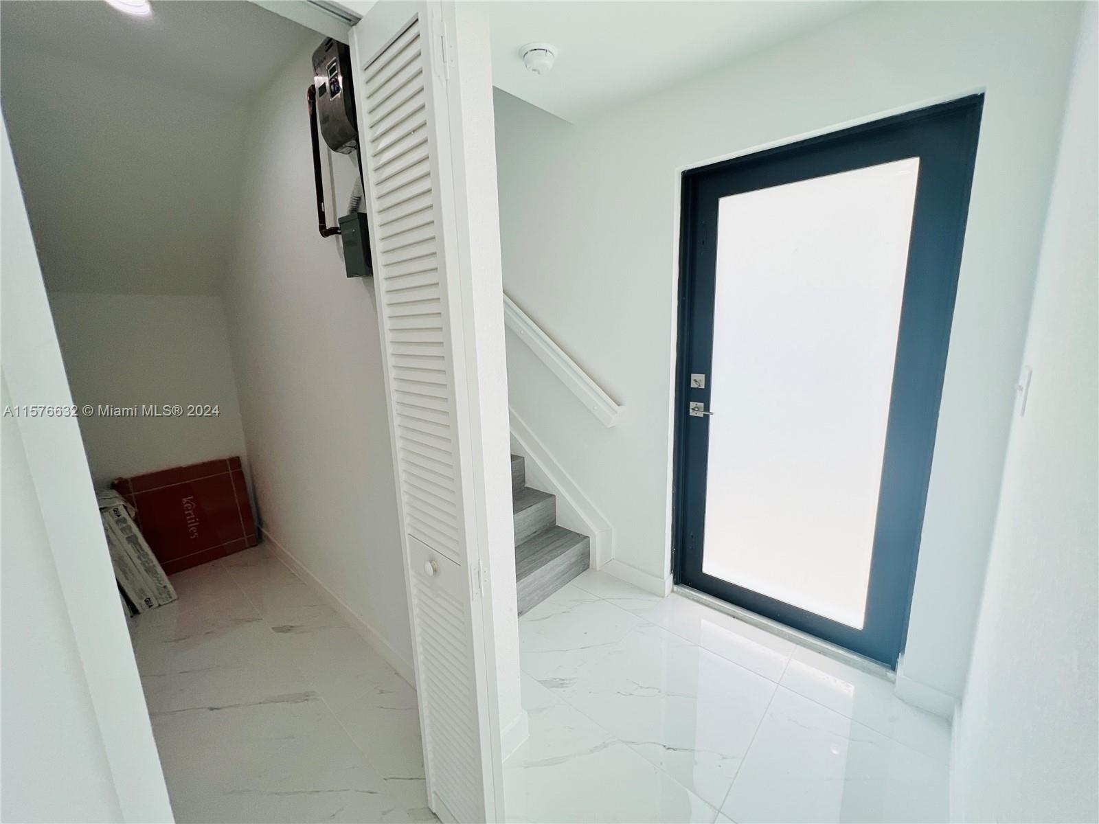 SYMMES-SHARMAN TRACT - Residential Lease