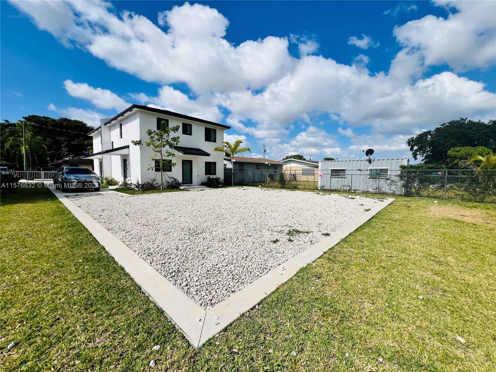 SYMMES-SHARMAN TRACT - Residential Lease