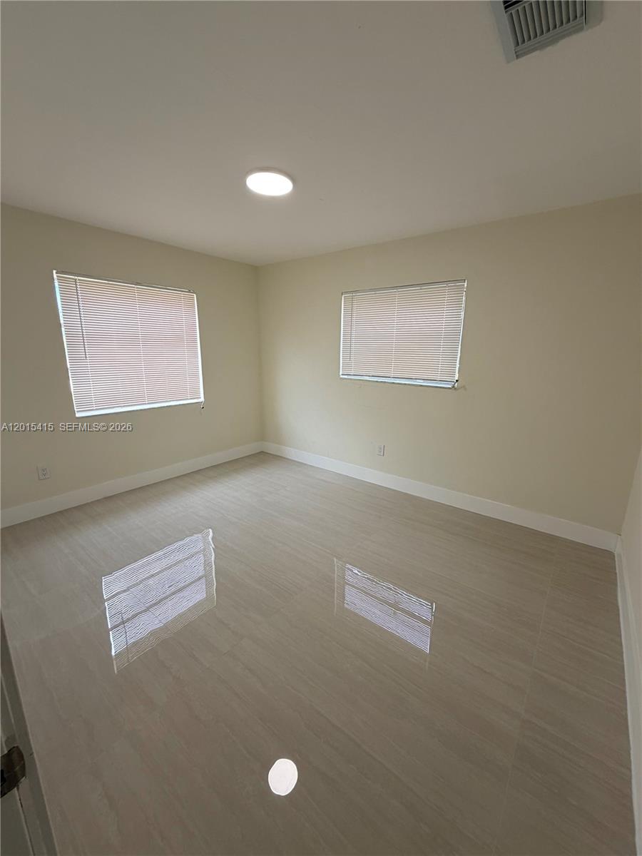 POWERS ACRES - Residential Lease