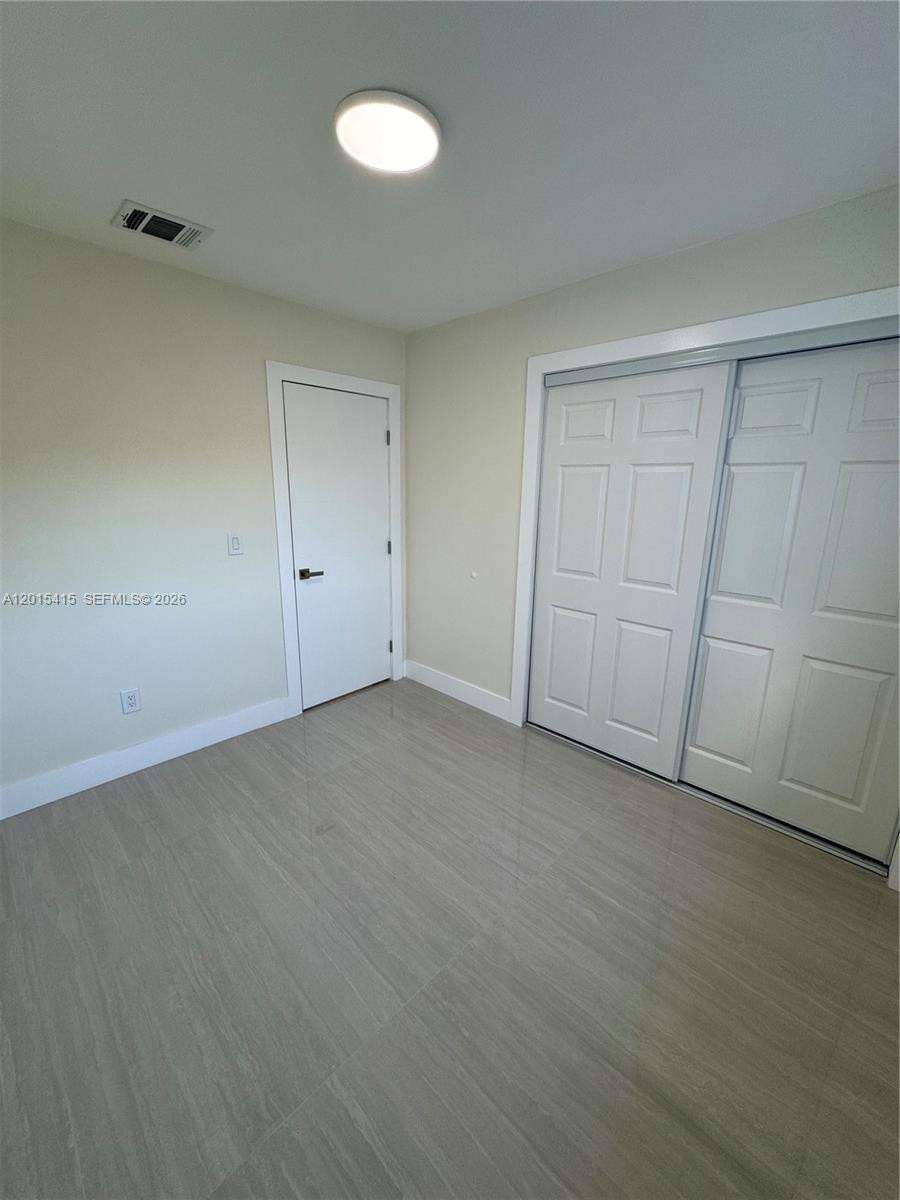 POWERS ACRES - Residential Lease
