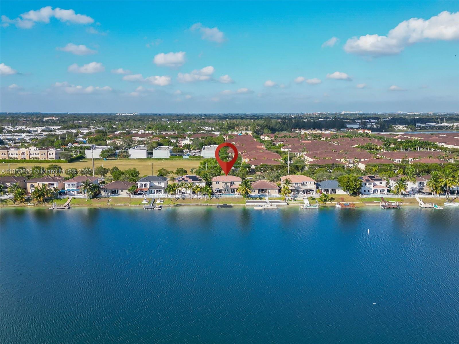 TWIN LAKE SHORES EAST - Residential