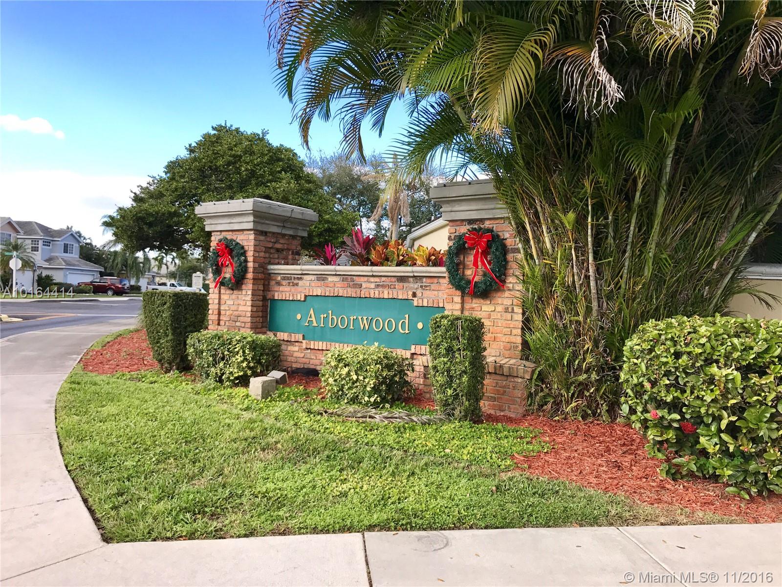 Forest Ridge Cluster Home - Residential