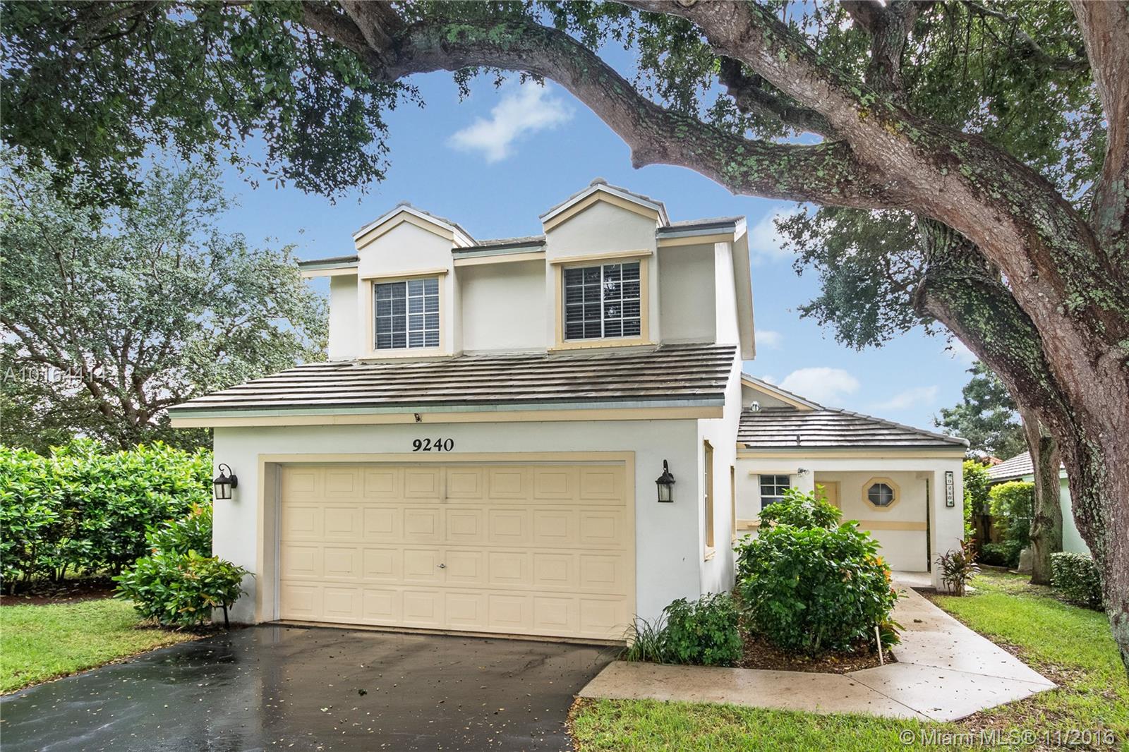 Forest Ridge Cluster Home - Residential