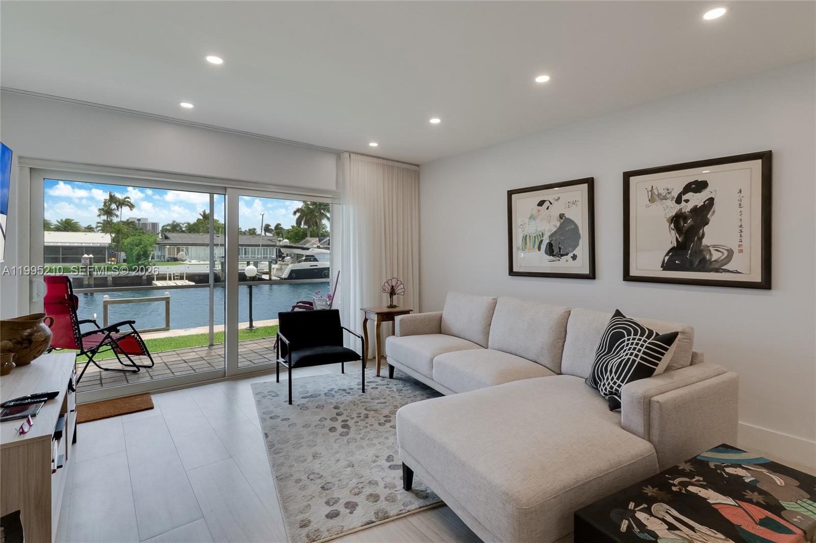 ISLE OF PARADISE CO-OP F - Residential
