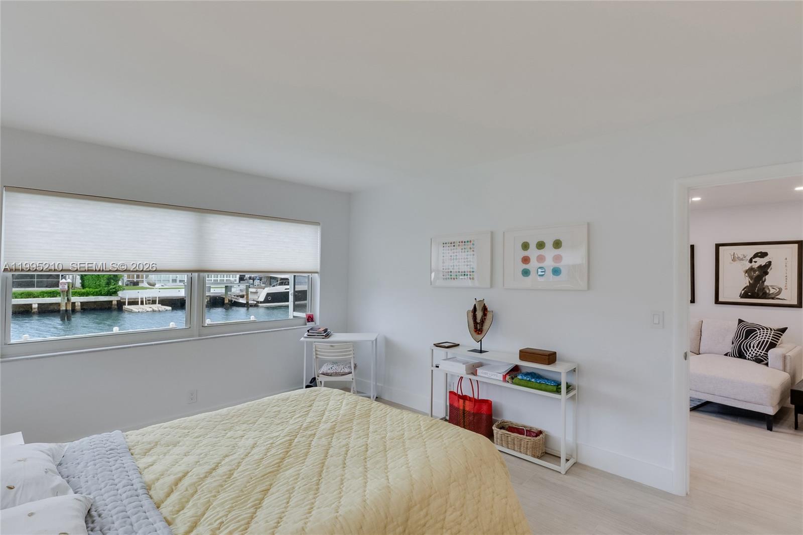 455 Paradise Isle Blvd 101