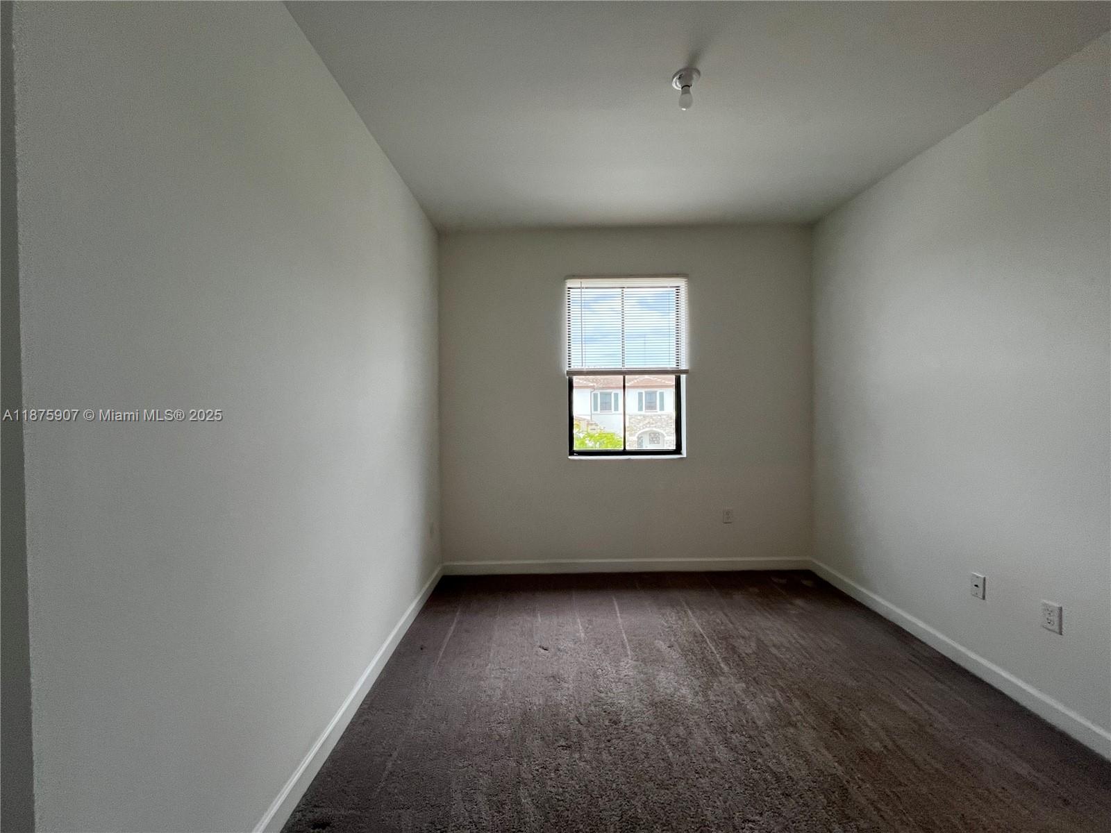 ENCLAVE SOUTH PHASE 2 - Residential Lease