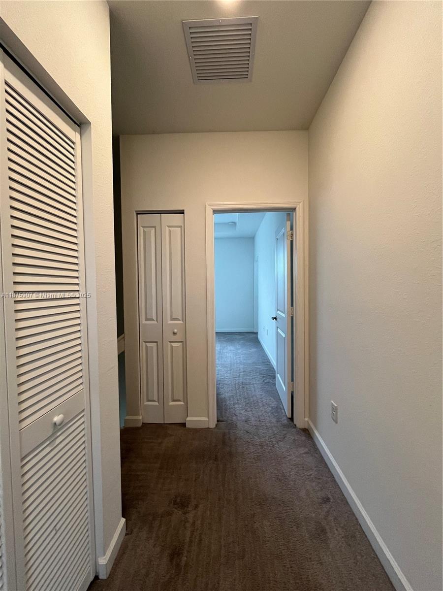 ENCLAVE SOUTH PHASE 2 - Residential Lease