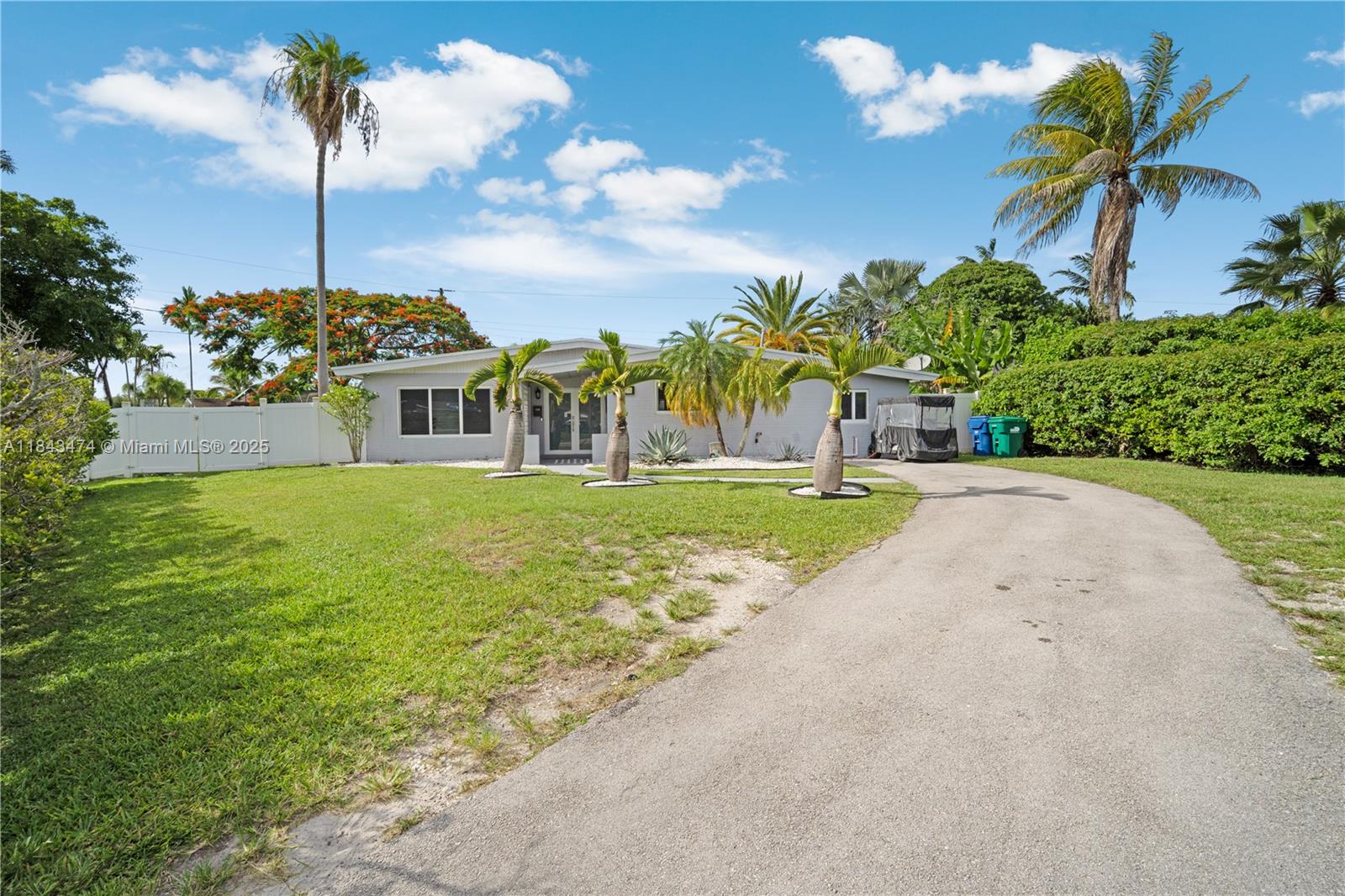 CUTLER RIDGE PINES - Residential