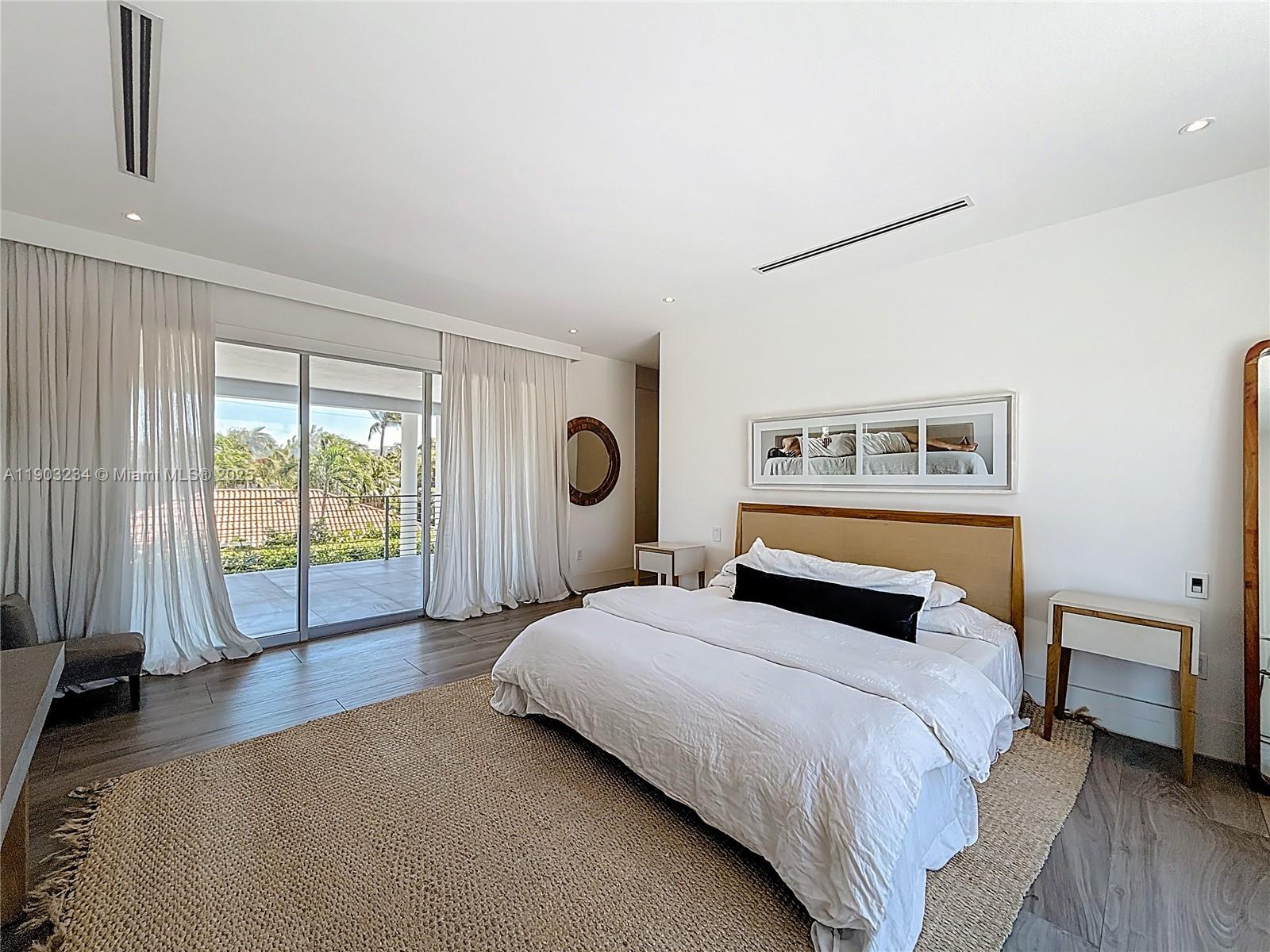 TROPICAL ISLE HOMES SUB - Residential Lease