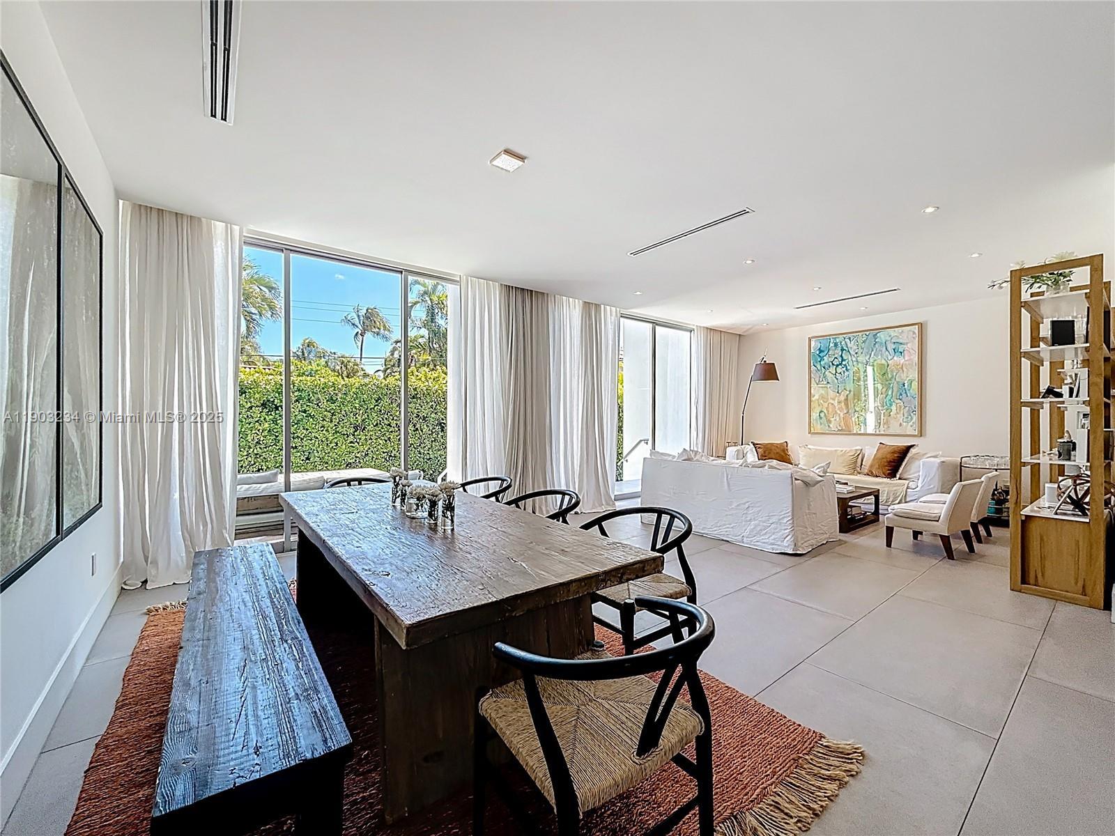 TROPICAL ISLE HOMES SUB - Residential Lease