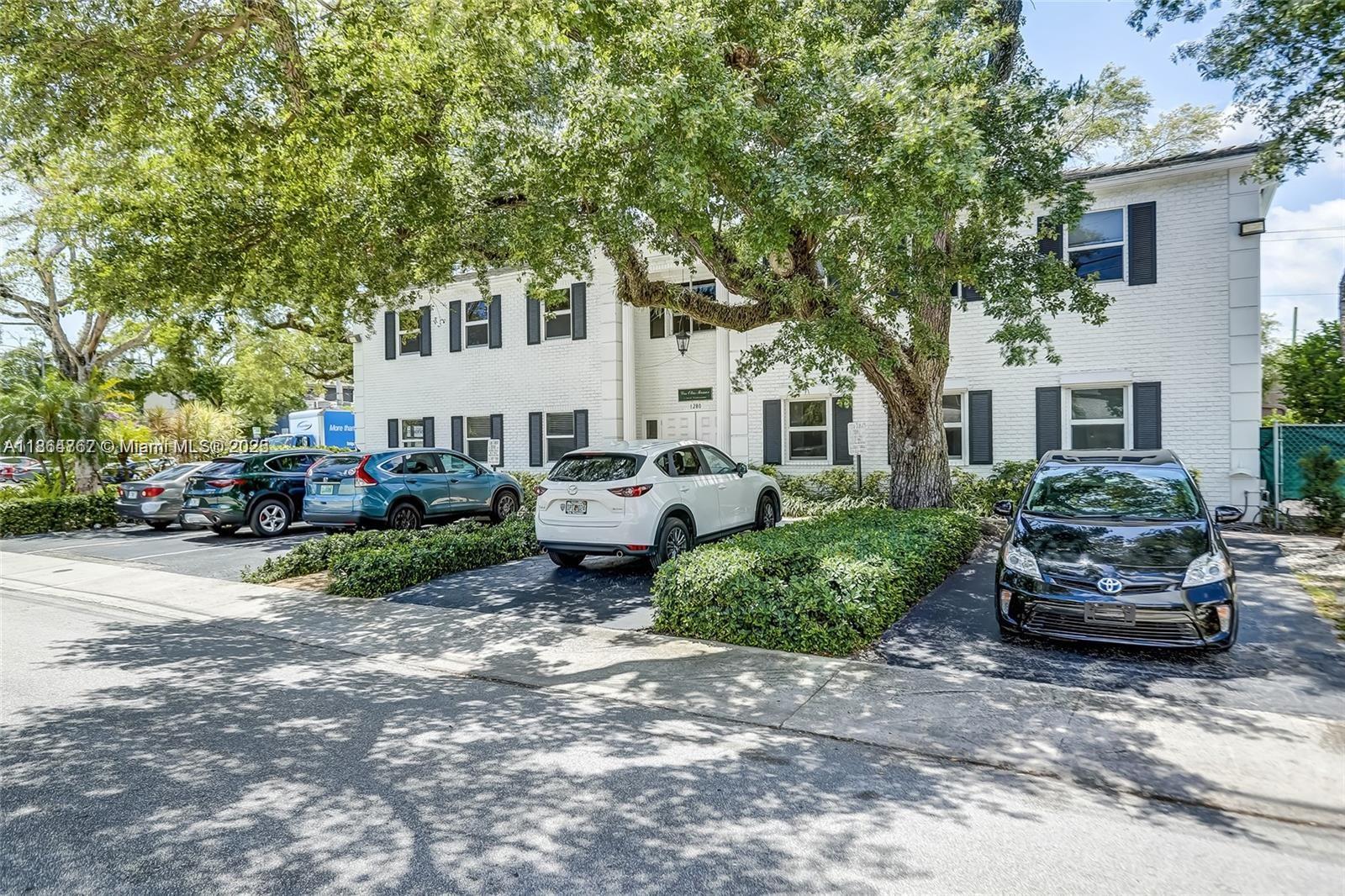 1280 SE 2nd Ct 1