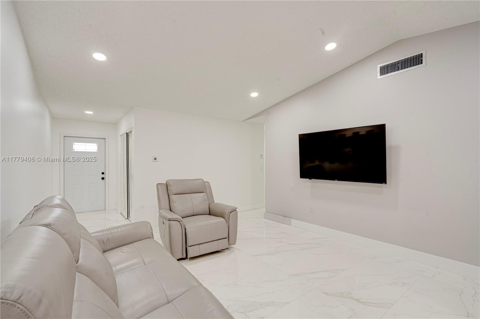 BENT TREE CENTER - Residential