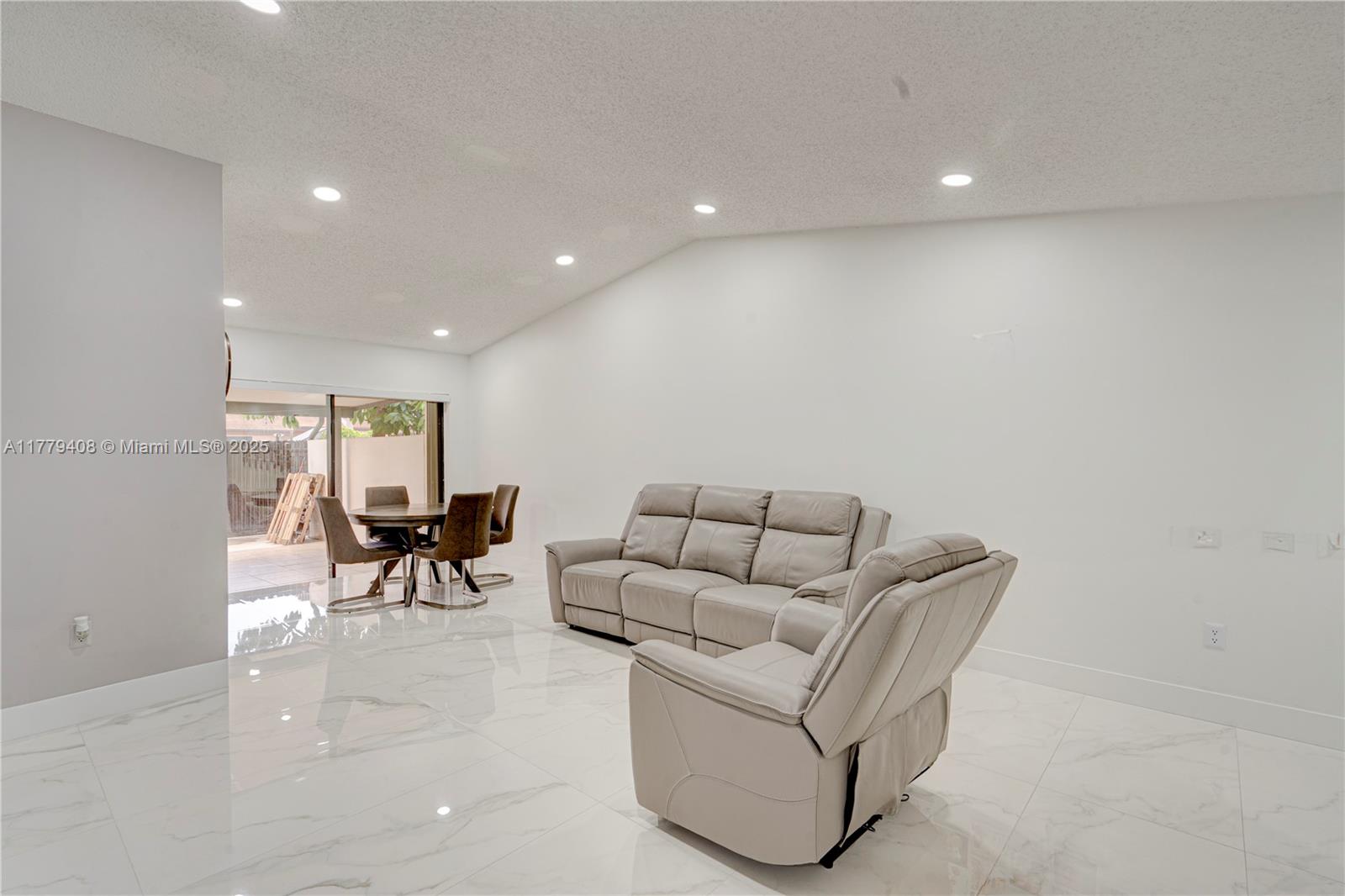 BENT TREE CENTER - Residential