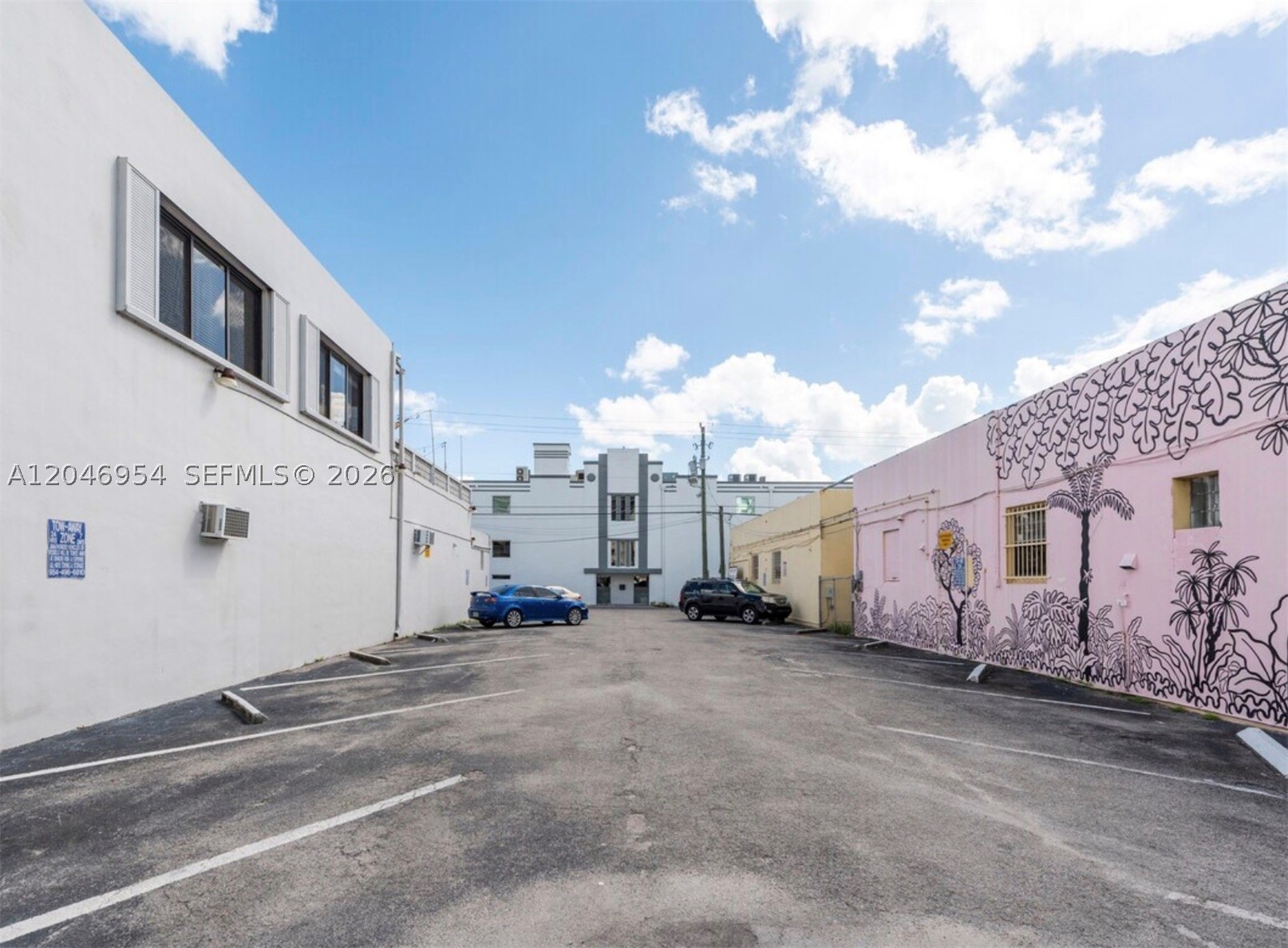 119 S 21st Ave