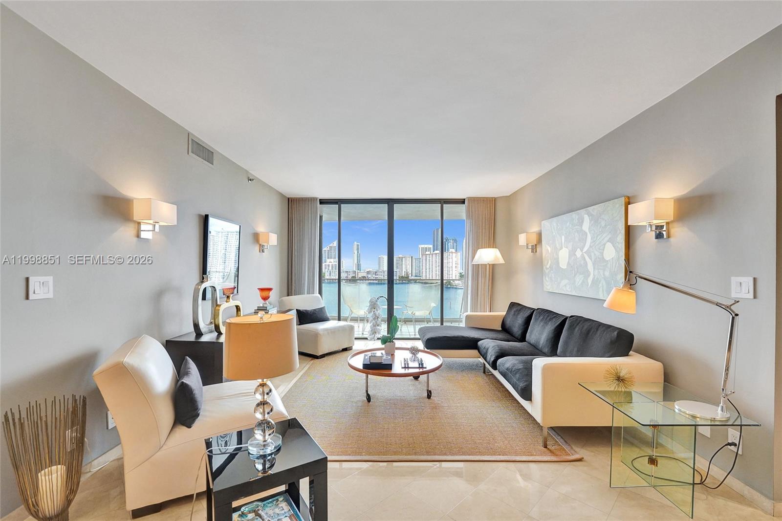 2800 ISL BLVD WILLIAMS IS - Residential