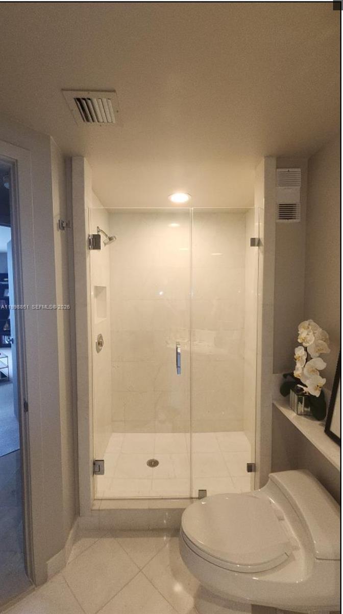 2800 ISL BLVD WILLIAMS IS - Residential