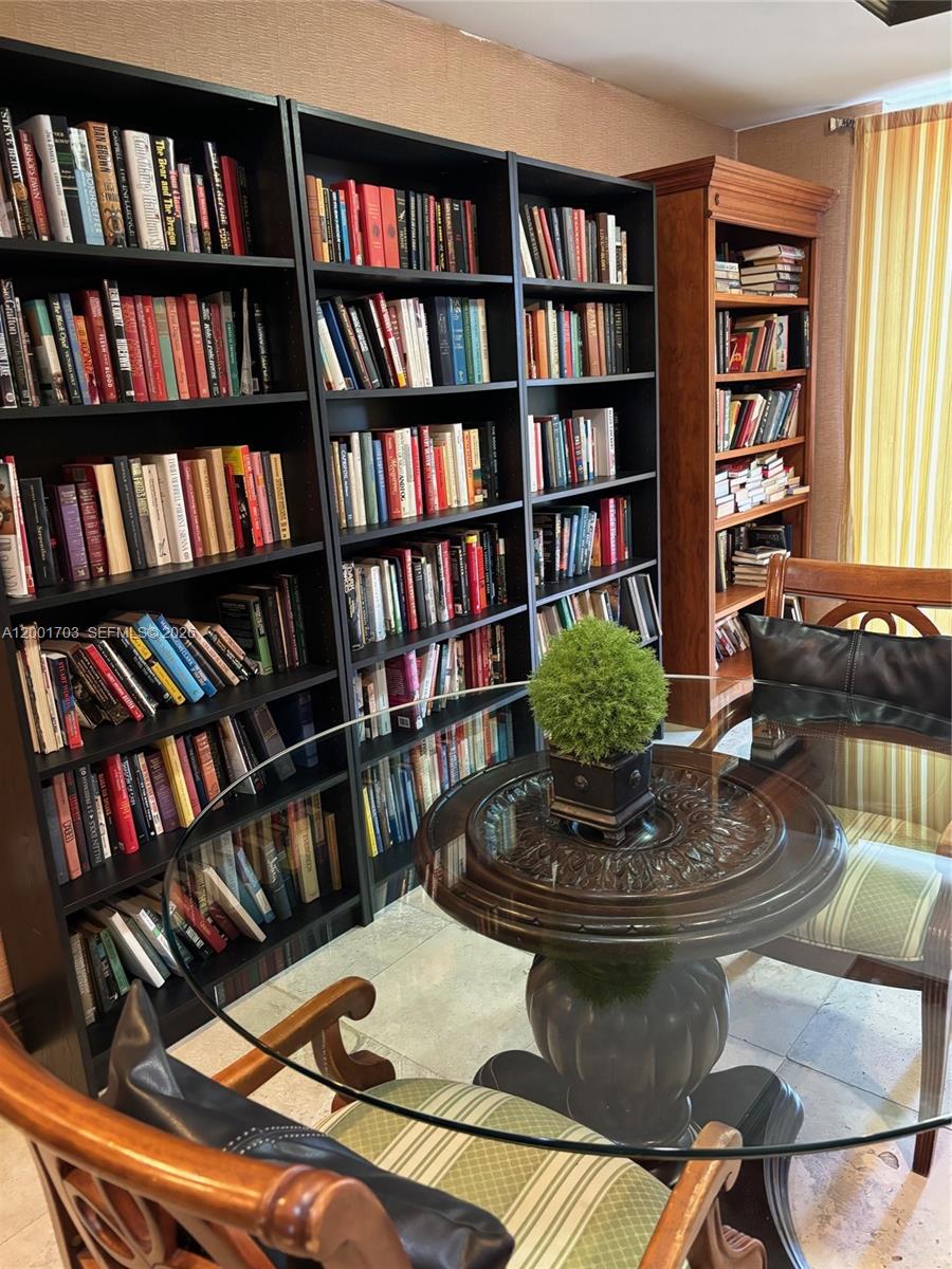 LAS OLAS BY THE RIVER CON - Residential Lease