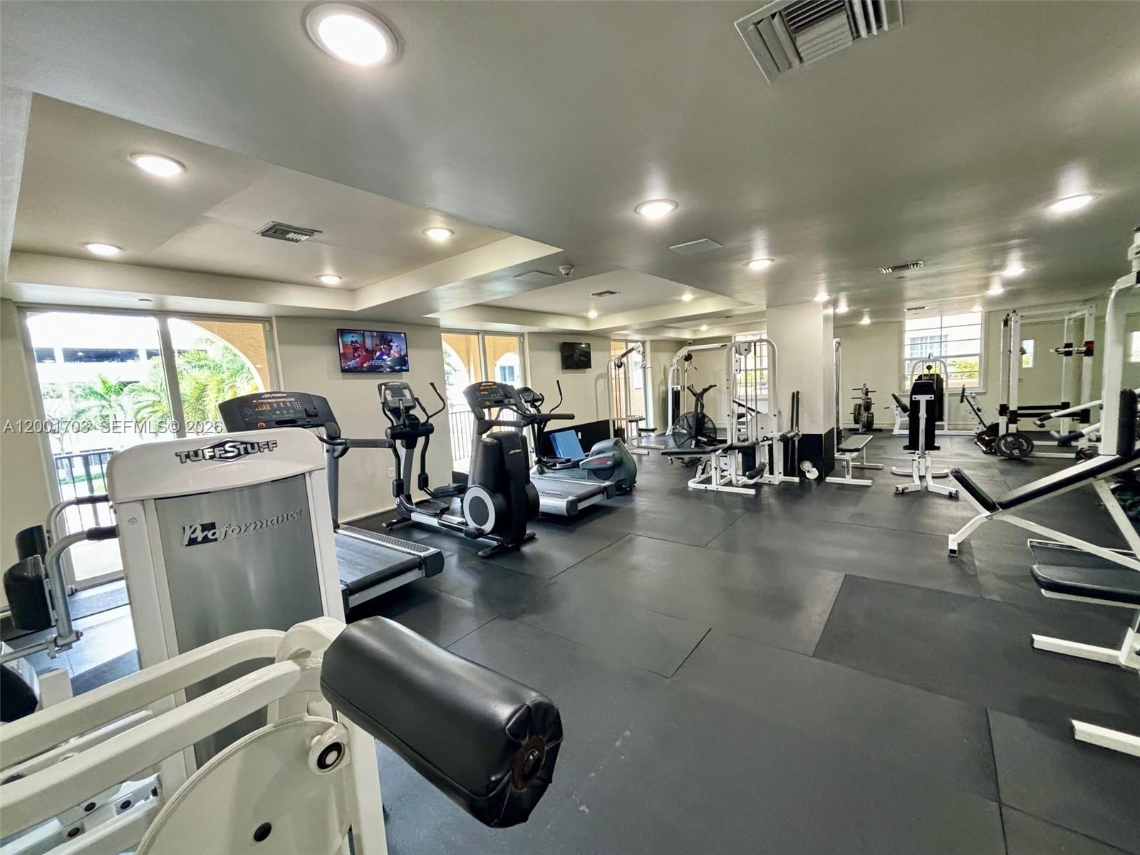 LAS OLAS BY THE RIVER CON - Residential Lease