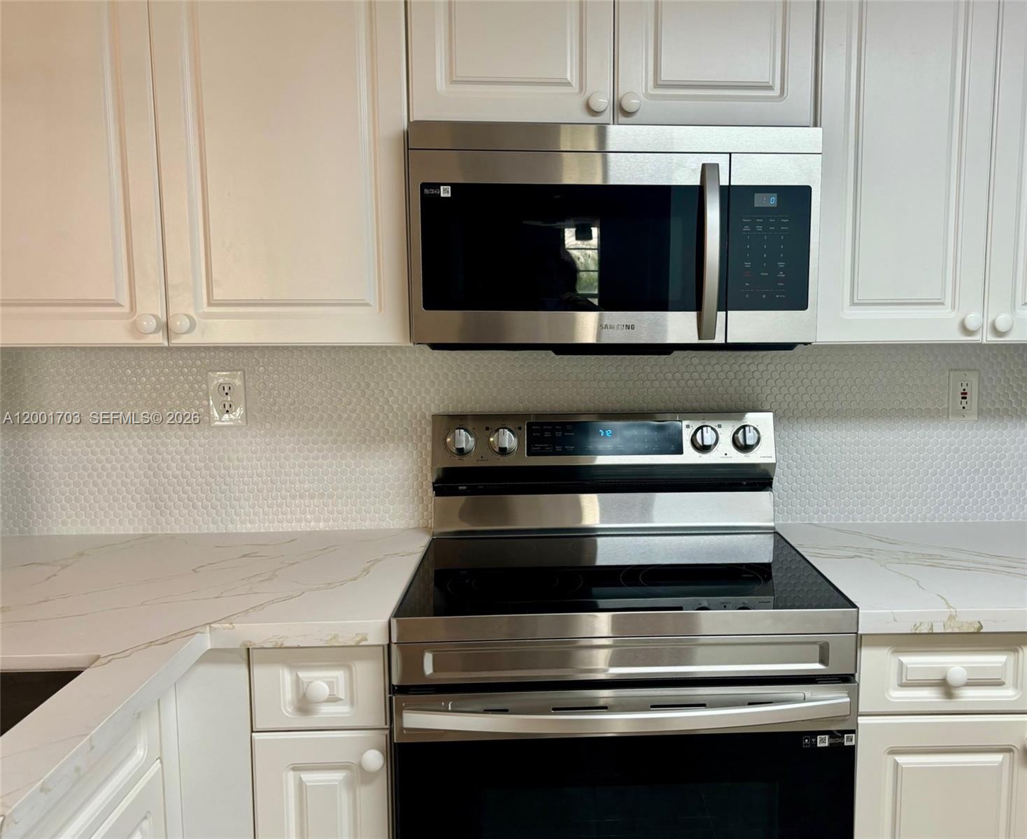 LAS OLAS BY THE RIVER CON - Residential Lease