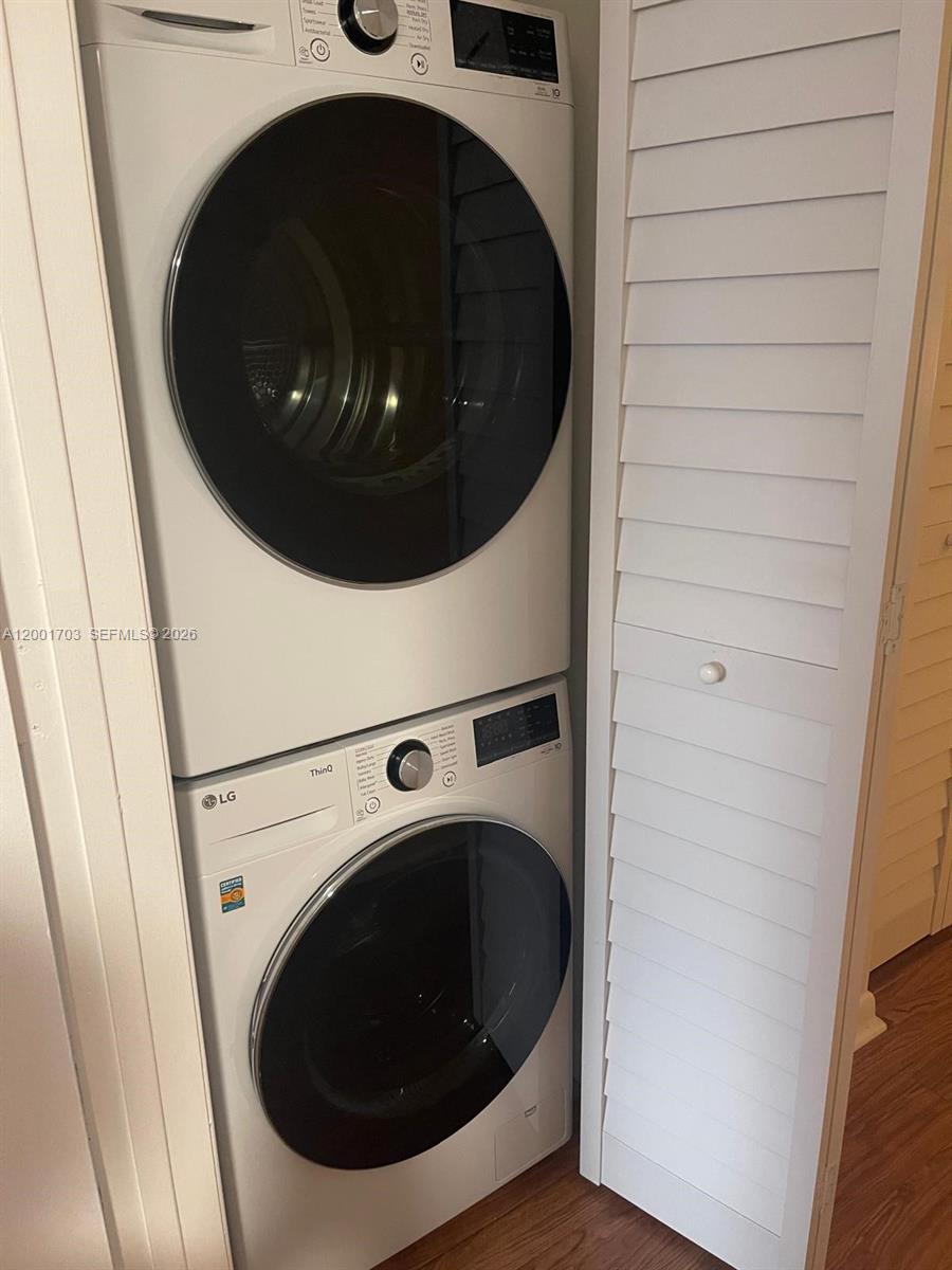 LAS OLAS BY THE RIVER CON - Residential Lease