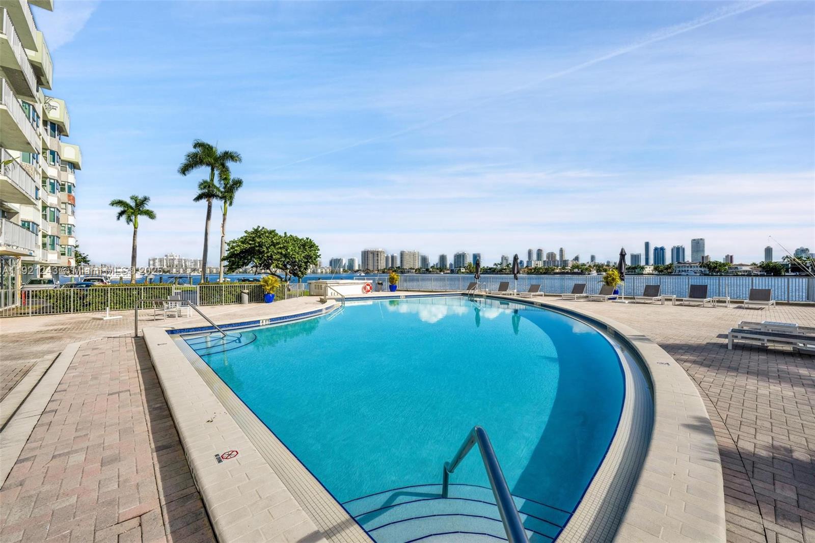 REEF SOUTH CONDO - Residential