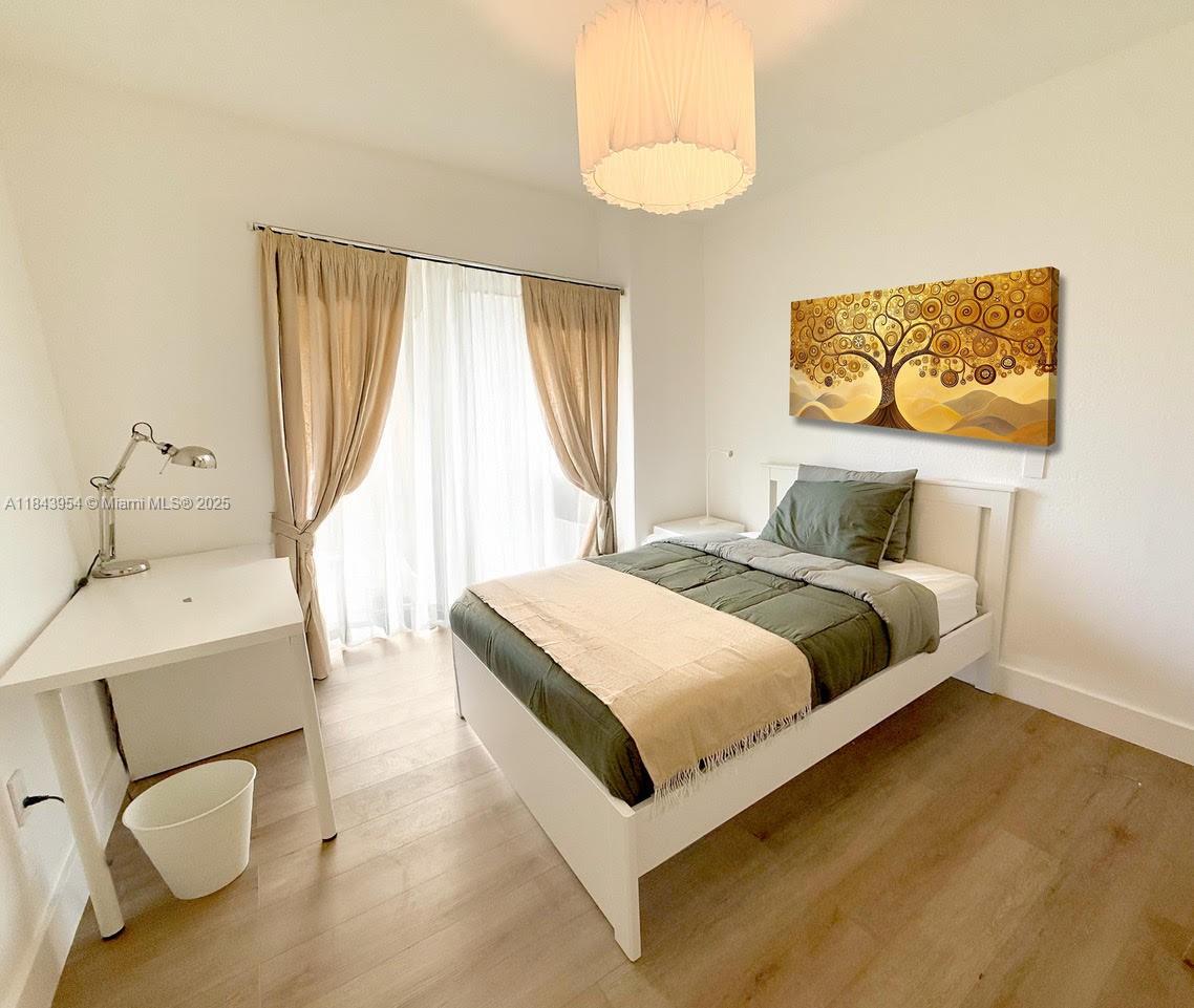 UNIVERSITY GARDENS SUB NO - Residential Lease